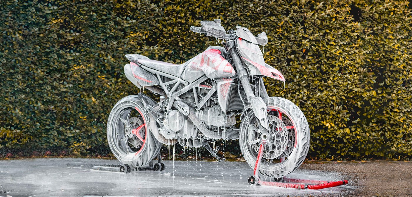 Comment nettoyer sa moto facilement et rapidement ? - Le Coin Du Lavage