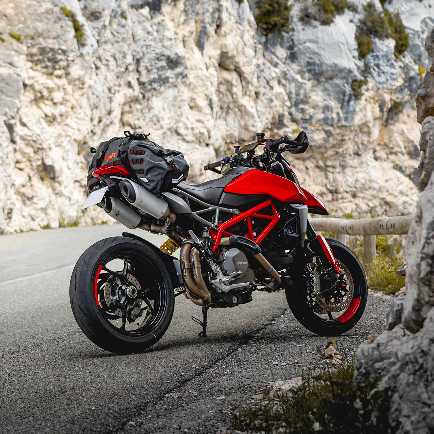 La passion moto hypermotard ducati